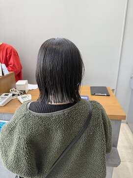 エマピボット 中川本店(EMA PIVOT) ばっさりボブ