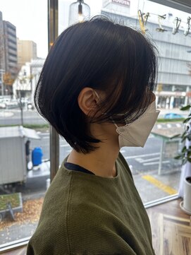 リジー(Litzy) ’ひし形ショート×扱いやすさ◎’