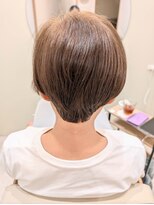 ブローノ(Blono)&nbsp;【HAIR RELAX Blono】艶髪白髪ぼかし×美ショート