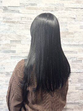 ブルーブラック×ストレートロング