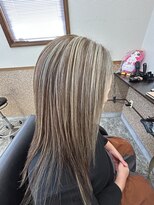 アップワン 川奈&nbsp;白髪ボカシハイライト