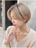 31. ミルクティーブロンド/ブリーチ/ダブルカラー