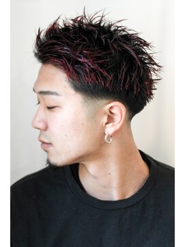 メリケンバーバーショップ コウベ(MERICAN BARBERSHOP KOBE) ベリショスキンフェードマニパニレッドミックス