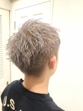 エイト新宿店(EIGHT shinjuku) EIGHT shinjuku 【エイト】 新宿店 シルバーアッシュカラー ito