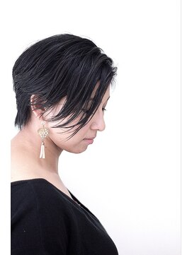 ブレラ(BRERA) 透け感ショート