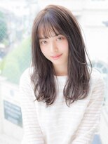 顔周りのレイヤーが決めて！！レイヤーミディー