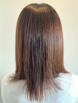 アークスヘアー 艶感べージュスタイリング楽♪煌き美髪☆ナチュラルストレート