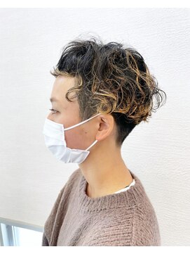 クロリ 淡路店(Chlori) 大人かわいい刈り上げワカメショートボブ20.30.40代人気クセ毛