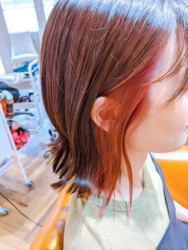 パーフェクトビューティーイチリュウエスエス(perfect beauty ichiryu SS) 外ハネ+インナーカラー