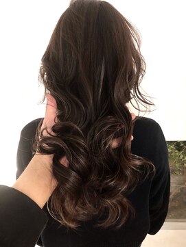 ヘアーブランド ジン フィール(HAIR BRAND Jin feel) シークレットハイライト×おくれ毛アレンジ【松山美容室】