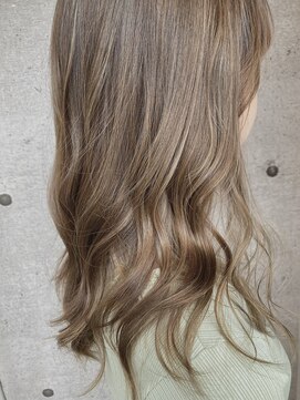 エンリー(ENlee) 【川瀬莉穂】ミルクティーベージュ×ハイライト