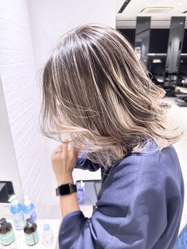 ステア ケース(stair case) 海外バレイヤージュ ショコラミルクティー