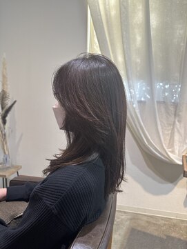 ワ ヘアー(wa-hair) ロングレイヤーカットセミロングミルクチョコレートカラー
