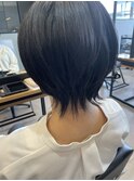ナチュラルくびれショートボブ透け感黒髪ダークトーン