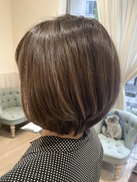 ネオリーブソラ 相模大野店(Neolive sola) 白髪ぼかしハイライト/ショコラアッシュ