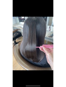 アフィナー 上大岡(Afinar) ツヤ髪