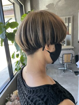 ムード タテマチ(mood tatemachi) 逆インナー☆刈り上げマッシュショート