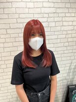 ミューバイケンジ(miu by KENJE)&nbsp;miu&橋本愛海　濃いめレッドカラー