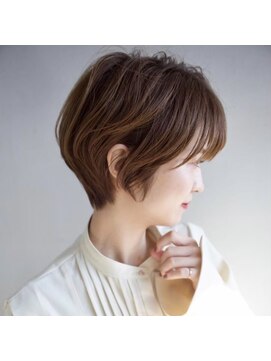 アトリエマイ 西新井東口店(MAI) くびれショート/ベージュカラー/小顔ショート