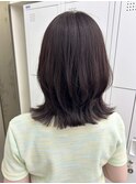 顔まわりカット/レイヤーカット/外ハネ/グレージュ/ウェットヘア