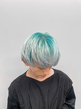 ヴァーディ オモテサンドウ(Vardy omotesando) roots/ホワイトカラー 青