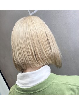 ミスト(MIST) ブロンドカラー