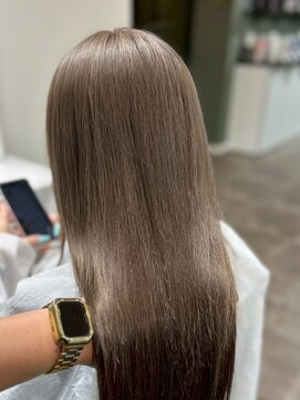 アフィナー(Afinar) 【横浜駅/横浜西口】ヘーゼルナッツ