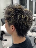 ゴート(GOATO)&nbsp;ハイライト アップバングショート 短髪 鹿児島メンズ