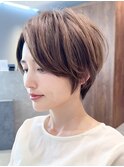 前髪なしショートショートヘアハンサムショートショートボブ青山