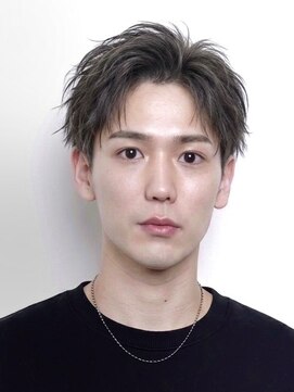 ミヤビ(MIYAVI) ルーズショートソフトツーブロック刈り上げアップバング