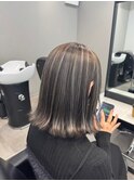 グレージュハイライトバレイヤージュダブルカラーケアブリーチ