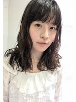 チェルシー 表参道 学生限定 黒髪 直毛にぴったりな「頬から下パーマ」