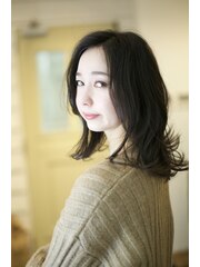 《田山未希子》大人ミディアムアッシュブラウン 髪質改善