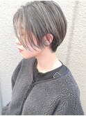 前髪長め。ハンサムショート