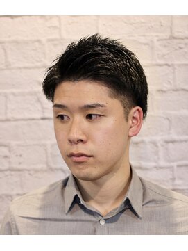 ヘアサロン 銀座マツナガ新宿店(hair salon) ワイルドツーブロック　刈り上げ　アップバング