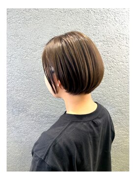 ラヴリア クルメ(LOVERIA KURUME) おさまりミニボブ