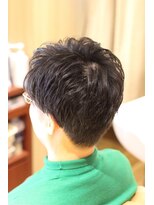 ヘアーモードキクチ 日本橋三越前店 ツーブロック アップバング