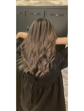 リッコ(Ricco) ハイライトバレイヤージュ