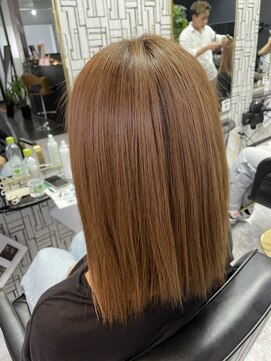 アローズ 久留米店(arose) 30代40代大人可愛い森ガール風小顔ワンサイドショートボブ