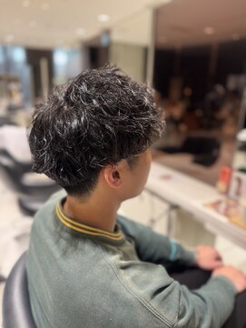 アヴァンスクロス あべのルシアス店(AVANCE. CROSS) 大人短髪×ツイストスパイラルパーマ