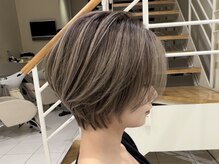 お客様1人1人の骨格、髪質、お悩みに合わせてカットを変えてヘアスタイルをつくります。