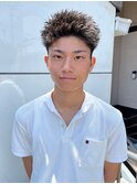 スパイキーショート メンズカット ベリーショート 短髪 眉毛