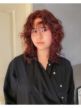 キャロルガーデンズ ボコカ 表参道(Carroll Gardens bococa) ブリーチなし/暖色カラー/パーマ/艶カラー