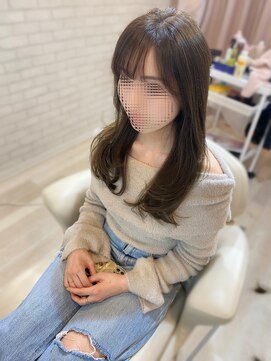 マーリャヘアー(mallia hair) レイヤースタイルレイヤーカットロングレイヤー小顔スタイル