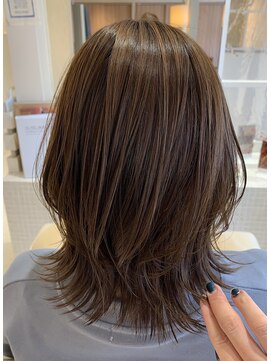 アバディブロス(Abadi Bros) ミディアムレイヤー