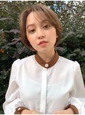 柔らかベージュ×ブリーチダブルカラー×イメチェン小顔ショート