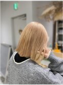 ベージュカラー
