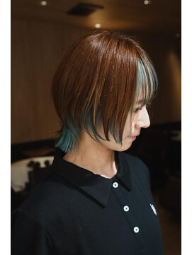 ミューズ バイ ケンジ(MUSE by KENJE) インナーカラーウルフターコイズとブラウンママデザイン