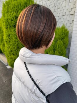 サニー美容室の写真/南富山駅すぐ♪後ろ姿にこだわる大人のショートが大人気◎ボブやレイヤーショートもパーソナルに似合わせ