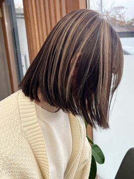 イルウィ(irwi) 【miku/トレンド】大人ボブ/小顔ボブ/アンブレラカラー/門前仲町